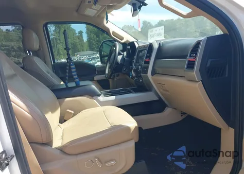 2019 Ford F250 Lariat из США, поврежденный, VIN 1FT7W2BT3KEC94693